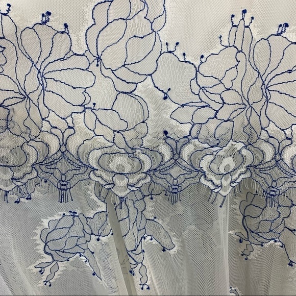 Alice McCall Clementine Formal Gown - Picture 15 of 16